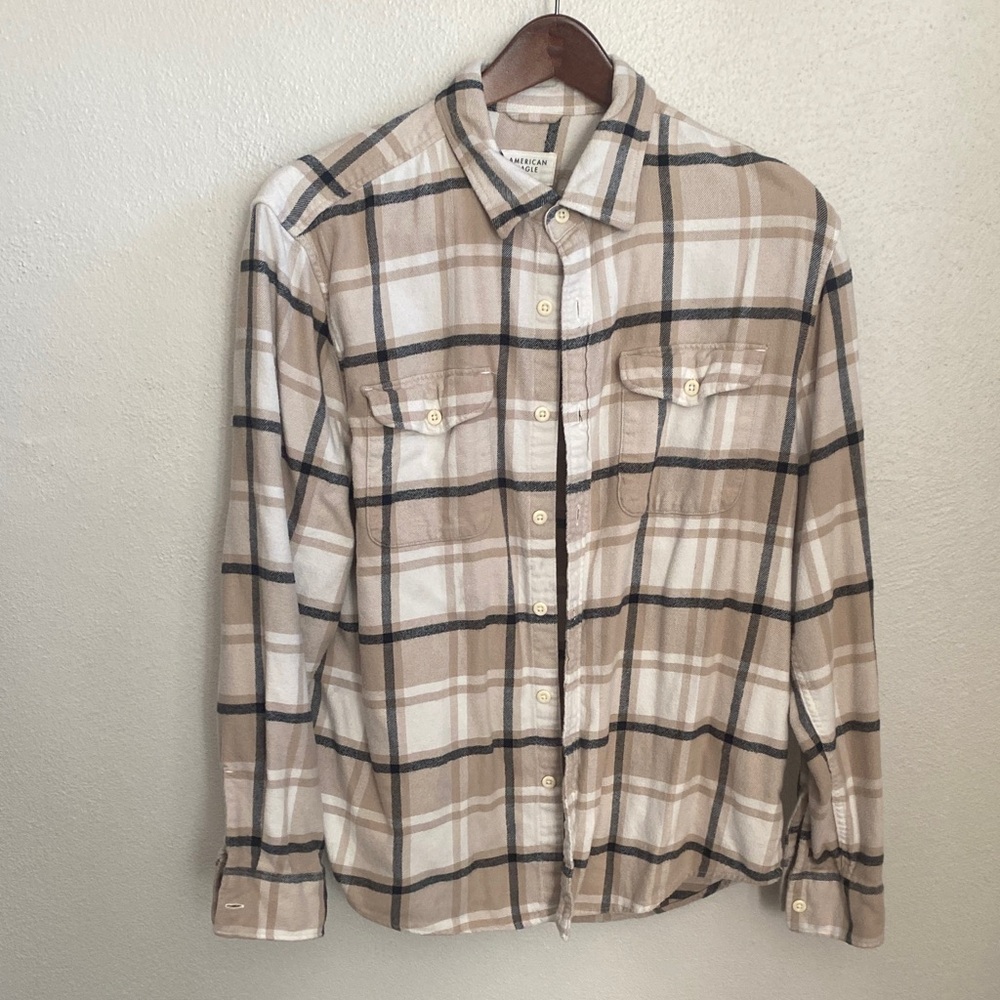 American Eagle Tan and White Checkered Shirt